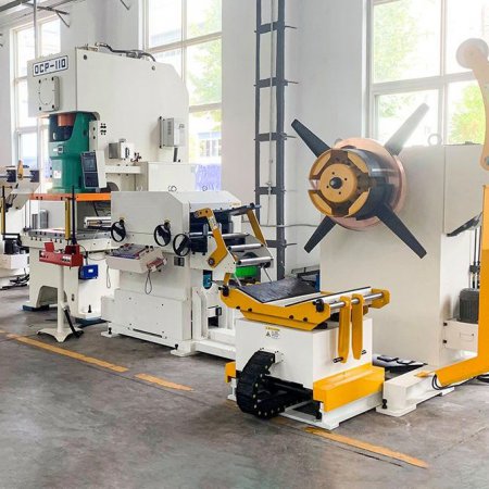 开卷整平送料机三合一